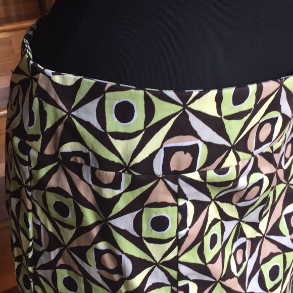 Studio I Skirt Set - Picture 3 of 8